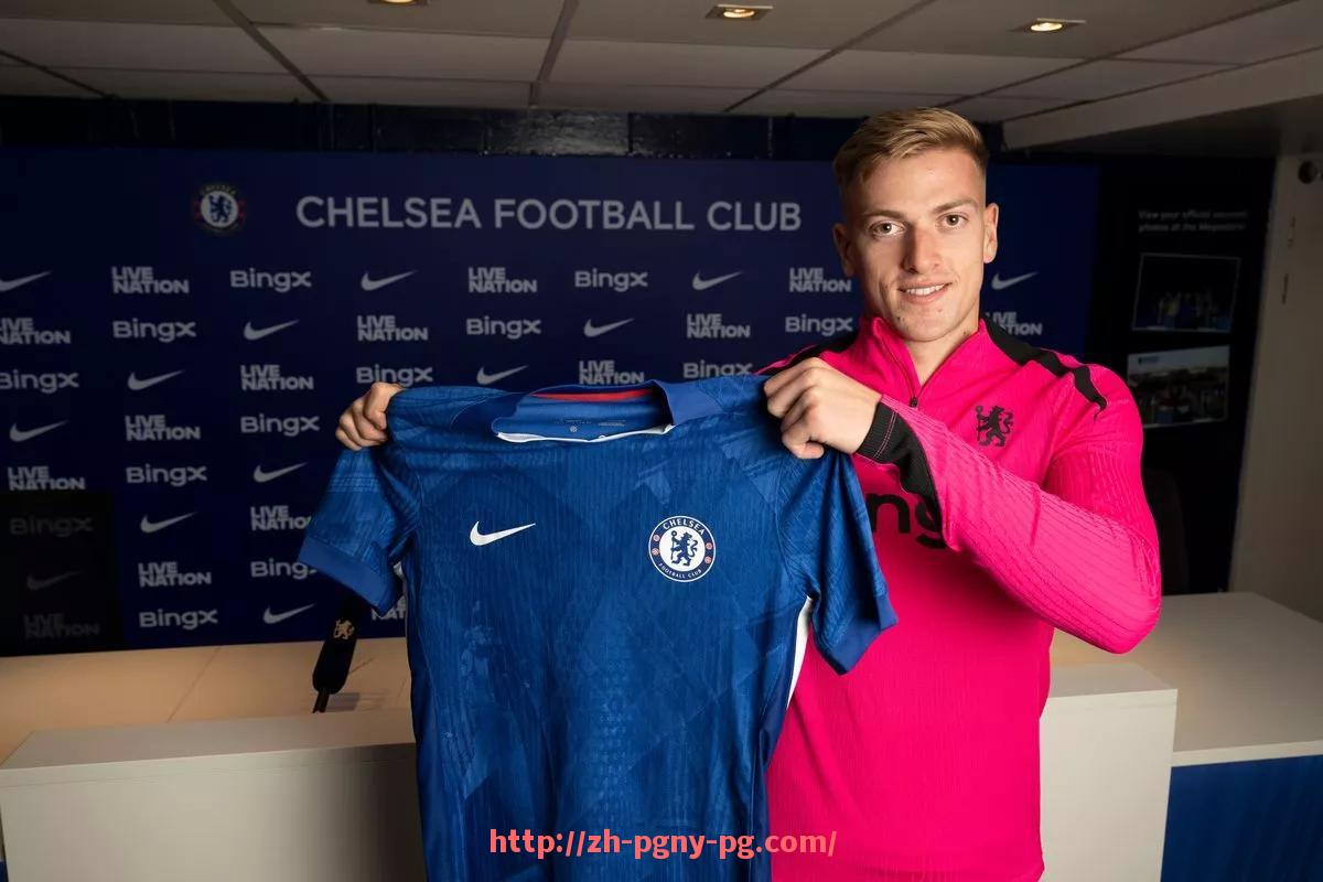 pg电子在线官网-不同品牌世俱杯球员护具快拆结构对比与实用性评测报告